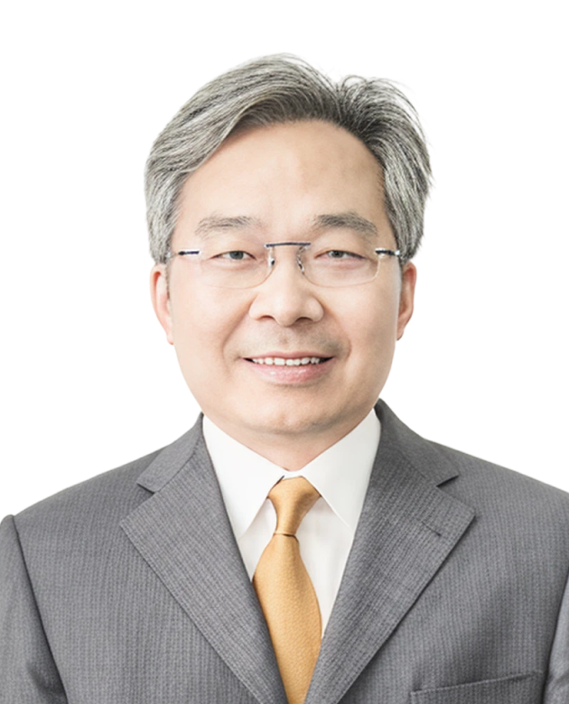 Xiao Feng Yang